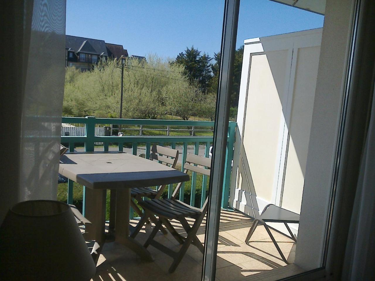 Apartment 2 Pieces 150 De La Mer, Calme,ensoleille Avec Parking Et Wifi